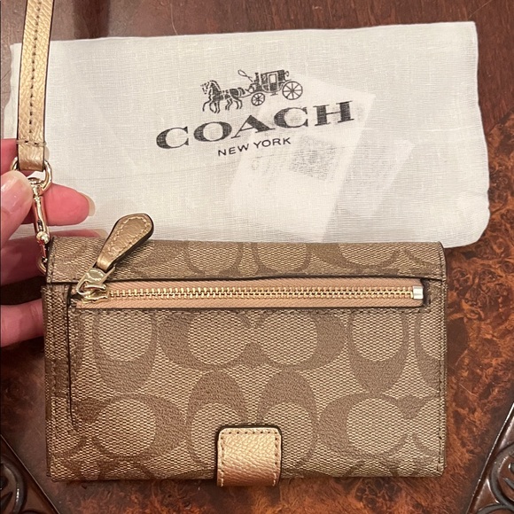 Coach Tan and Brown Signature wallet Wristlet Gold strap hardware - Picture 2 of 8